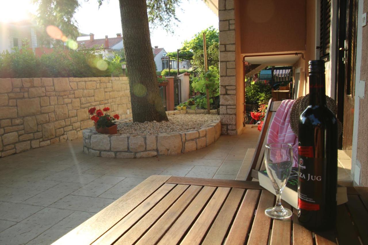 Apartments Eva Umag Exterior foto